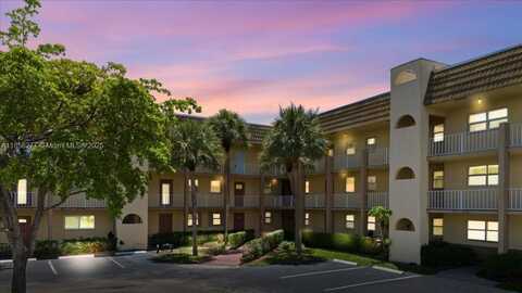 8345 Sunrise Lakes Blvd, Sunrise, FL 33322