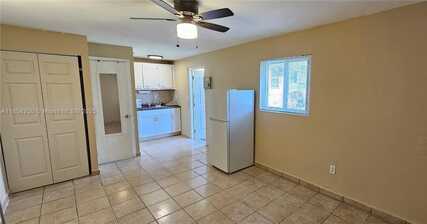 1701 Shenandoah St, Hollywood, FL 33020