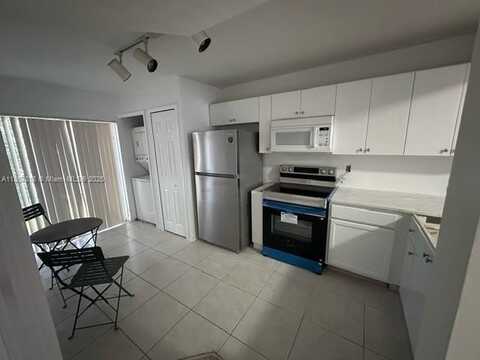 1270 Se 28 Court, Homestead, FL 33035