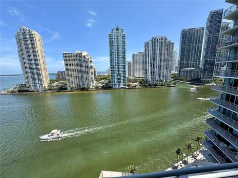 335 S Biscayne Blvd, Miami, FL 33131