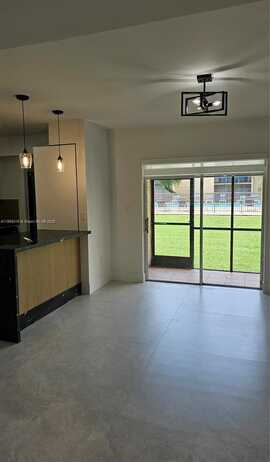 8401 SW 107th Ave, Miami, FL 33173