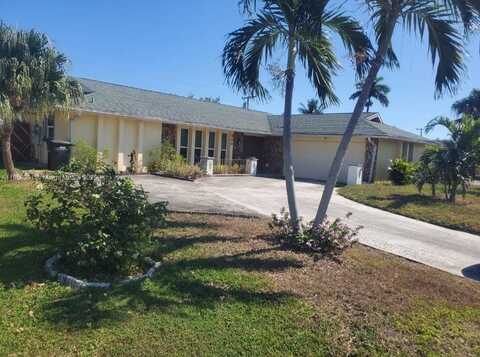 900 S Mangonia Cir, West Palm Beach, FL 33401