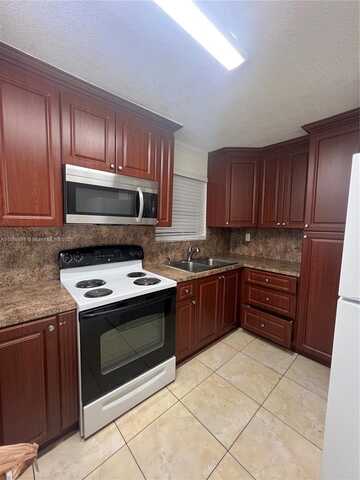 3501 W 11th Ave, Hialeah, FL 33012