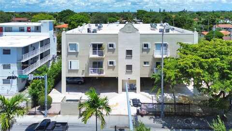 3201 W Flagler St, Miami, FL 33135