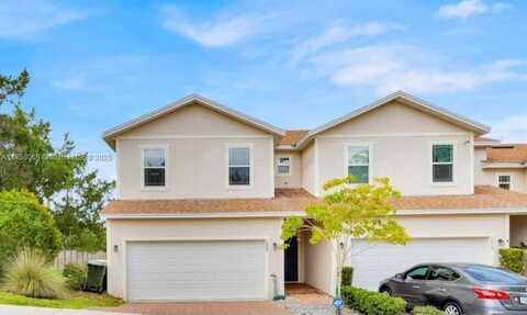1020 LAKEFRONT VILLAGE DR, Clermont, FL 34711