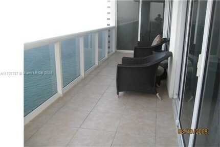 1800 S Ocean Dr, Hallandale Beach, FL 33009