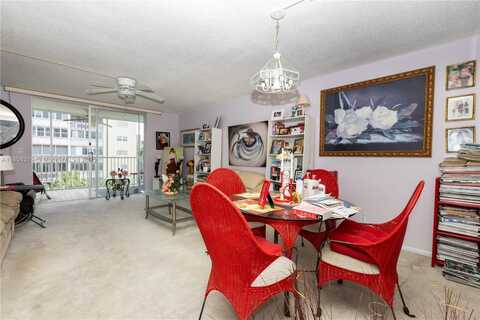 619 NE 14th Ave, Hallandale Beach, FL 33009