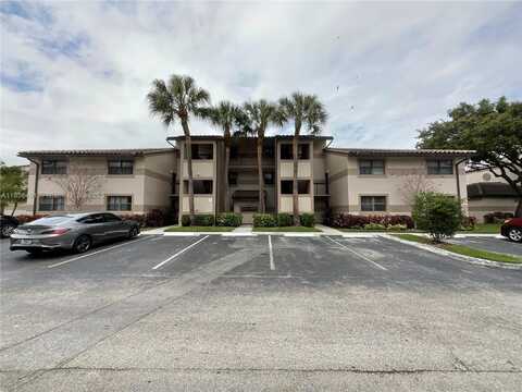 9877 Nob Hill Ct, Sunrise, FL 33351