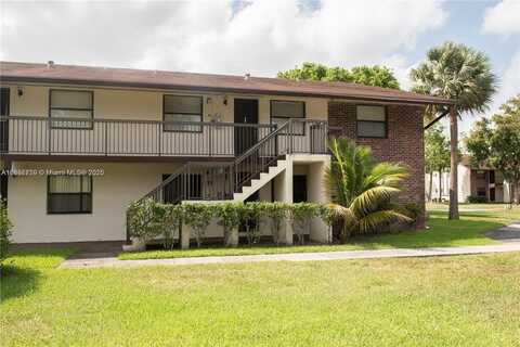 6040 Shakerwood Cir, Tamarac, FL 33319