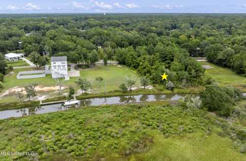 9413 Seacliff Boulevard, Ocean Springs, MS 39564