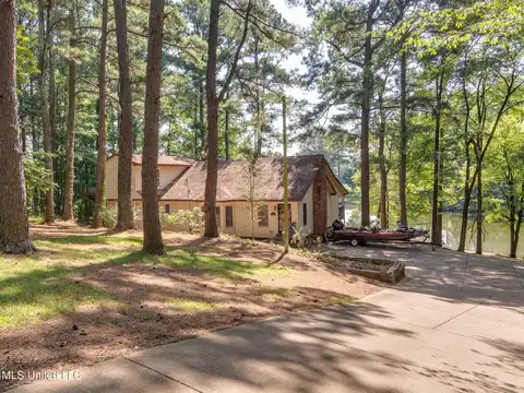 5344 Kahuna Cove, Hernando, MS 38632