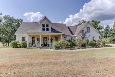 5665 Crawford Road, Hernando, MS 38632