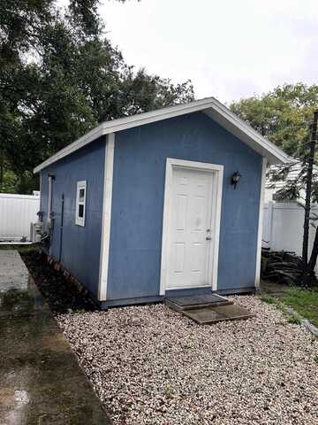 1204 E LAMBRIGHT STREET, TAMPA, FL 33604