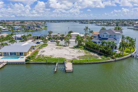 15 MARINA TERRACE, TREASURE ISLAND, FL 33706