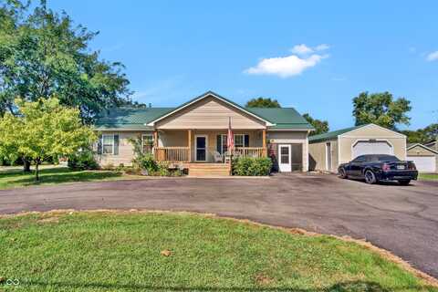 1110 Jonesville Road, Columbus, IN 47201
