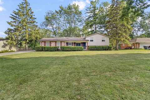 376 E Lovell, Troy, MI 48085