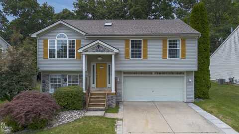 15130 Western Valley, Holly, MI 48442
