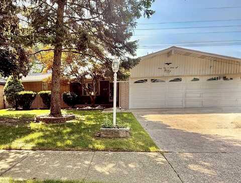 31031 Champine, Saint Clair Shores, MI 48082
