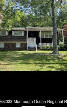 416 Brookside Avenue, Oakhurst, NJ 07755