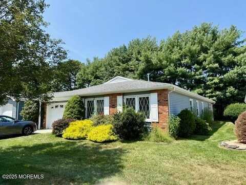 18 Meadowbrook Road, Brick, NJ 08723