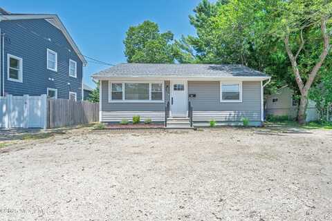 472 Pinecroft Drive, Brick, NJ 08723