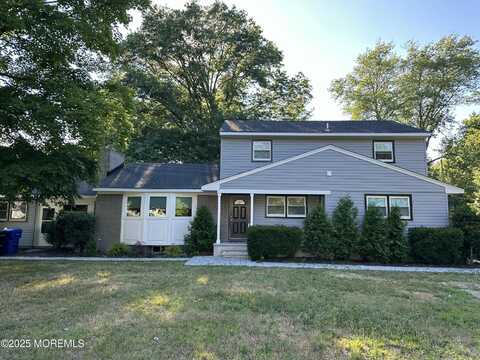 28 New Monmouth Road, Middletown, NJ 07748