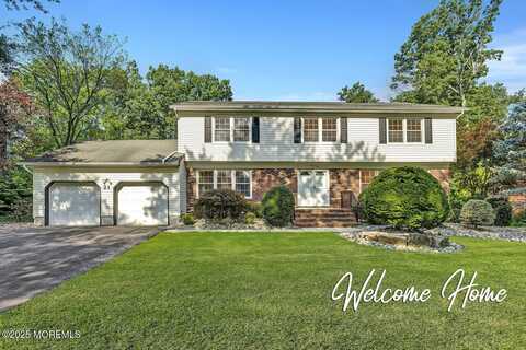 21 Briarwood Drive, Matawan, NJ 07747