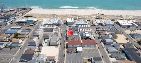 33 Sumner Avenue, Seaside Heights, NJ 08751