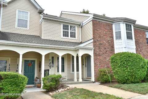 119 Hyacinth Lane, Freehold, NJ 07728