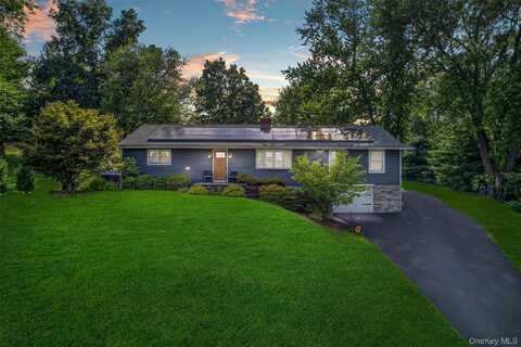42 Brady Road, Warwick, NY 10990