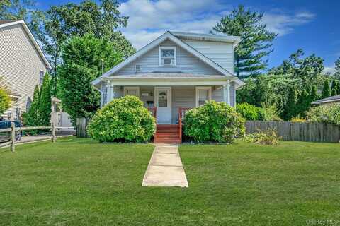 2240 Lafayette Street, North Bellmore, NY 11710