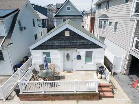 33 Minnesota Avenue, Long Beach, NY 11561