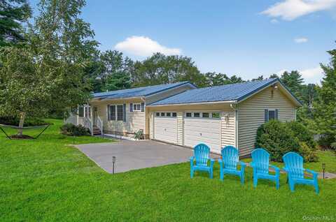 668 Cochecton Turnpike, Narrowsburg, NY 12764