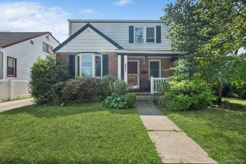 537 Madison Avenue, West Hempstead, NY 11552