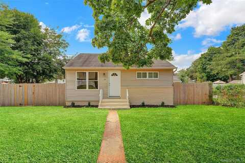 53 Saint Peters Drive, Brentwood, NY 11717