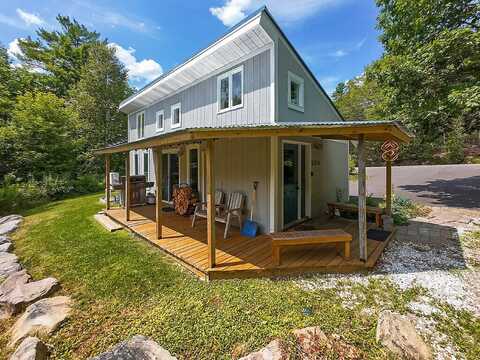 326 Woodmans Mill Road, Searsmont, ME 04973