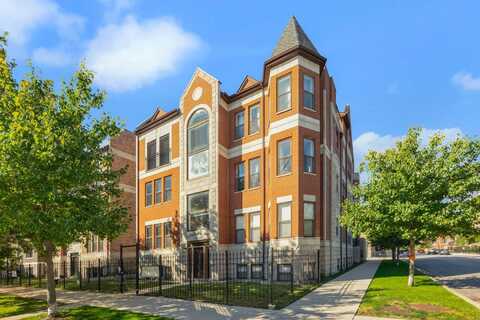 4800 S St Lawrence Avenue, Chicago, IL 60615