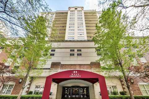 21 W Chestnut Street, Chicago, IL 60610