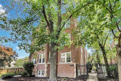 3851 N Kedvale Avenue, Chicago, IL 60641