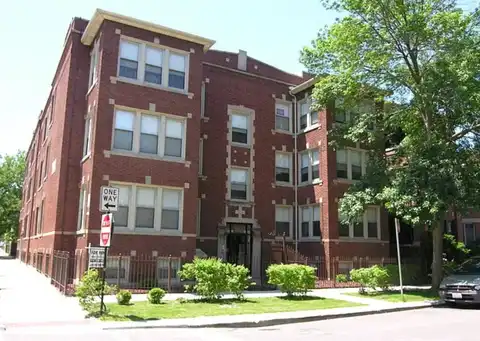 6656 S Minerva Avenue, Chicago, IL 60637