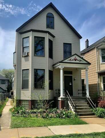 4938 N Bell Avenue, Chicago, IL 60625