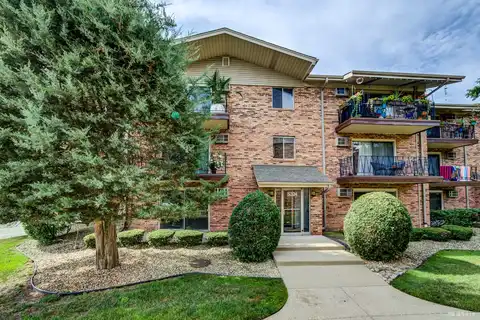 5324 WATERBURY Drive, Crestwood, IL 60418