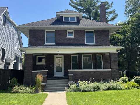1100 Ridge Road, Wilmette, IL 60091