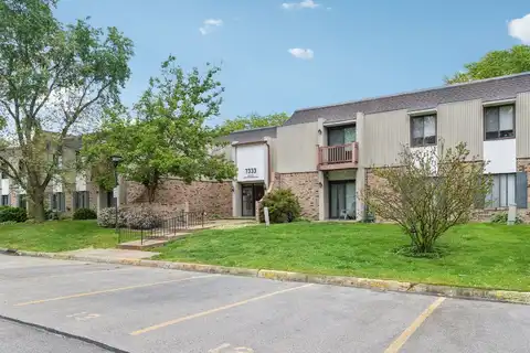 7333 Grand Avenue, Downers Grove, IL 60516