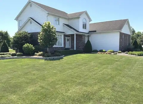 2305 Fox Run Drive, Kankakee, IL 60901