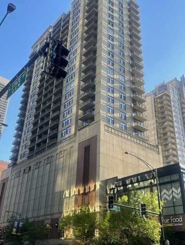 630 N State Street, Chicago, IL 60654