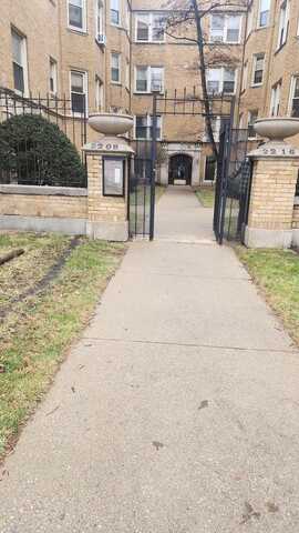 2212 E 70th Street, Chicago, IL 60649