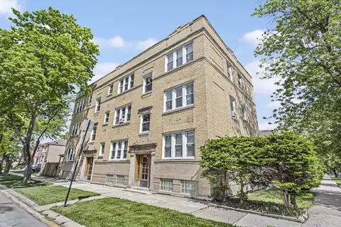 5006 W NEWPORT Avenue, Chicago, IL 60641