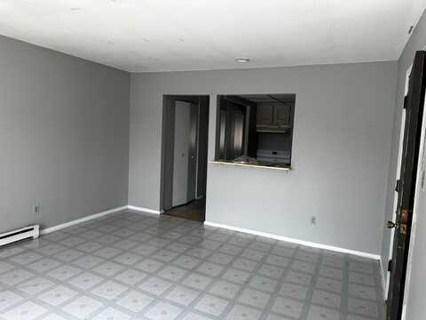561 Ashland Avenue, Aurora, IL 60505