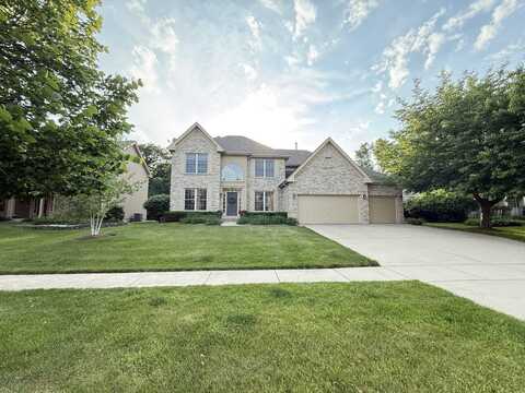 755 Wedgewood Drive, Crystal Lake, IL 60014